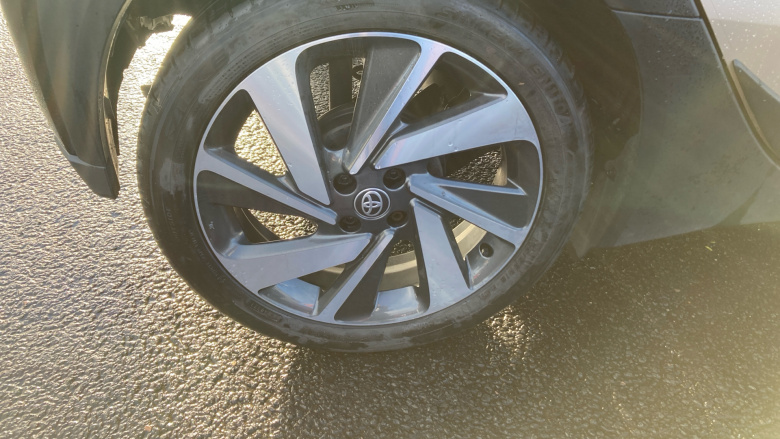 Toyota Aygo X 1.0 VVT-i Edge 5dr [Parking] Petrol Hatchback